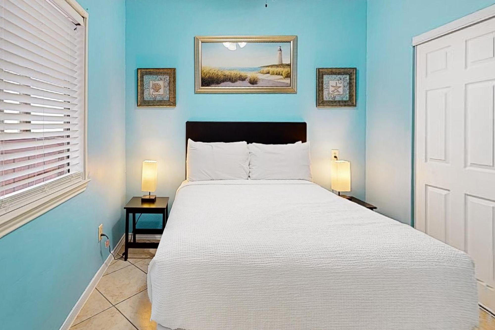 Leeward Isle 104 Apartment *