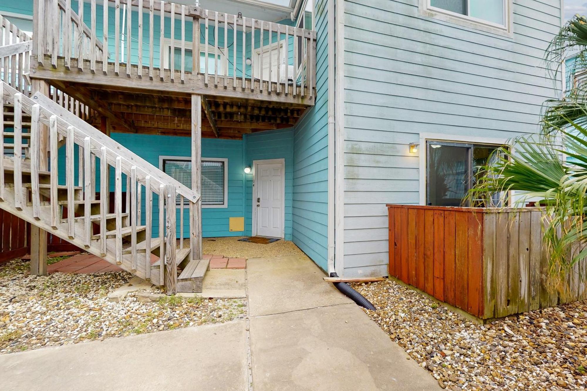 Apartment Leeward Isle 104 *