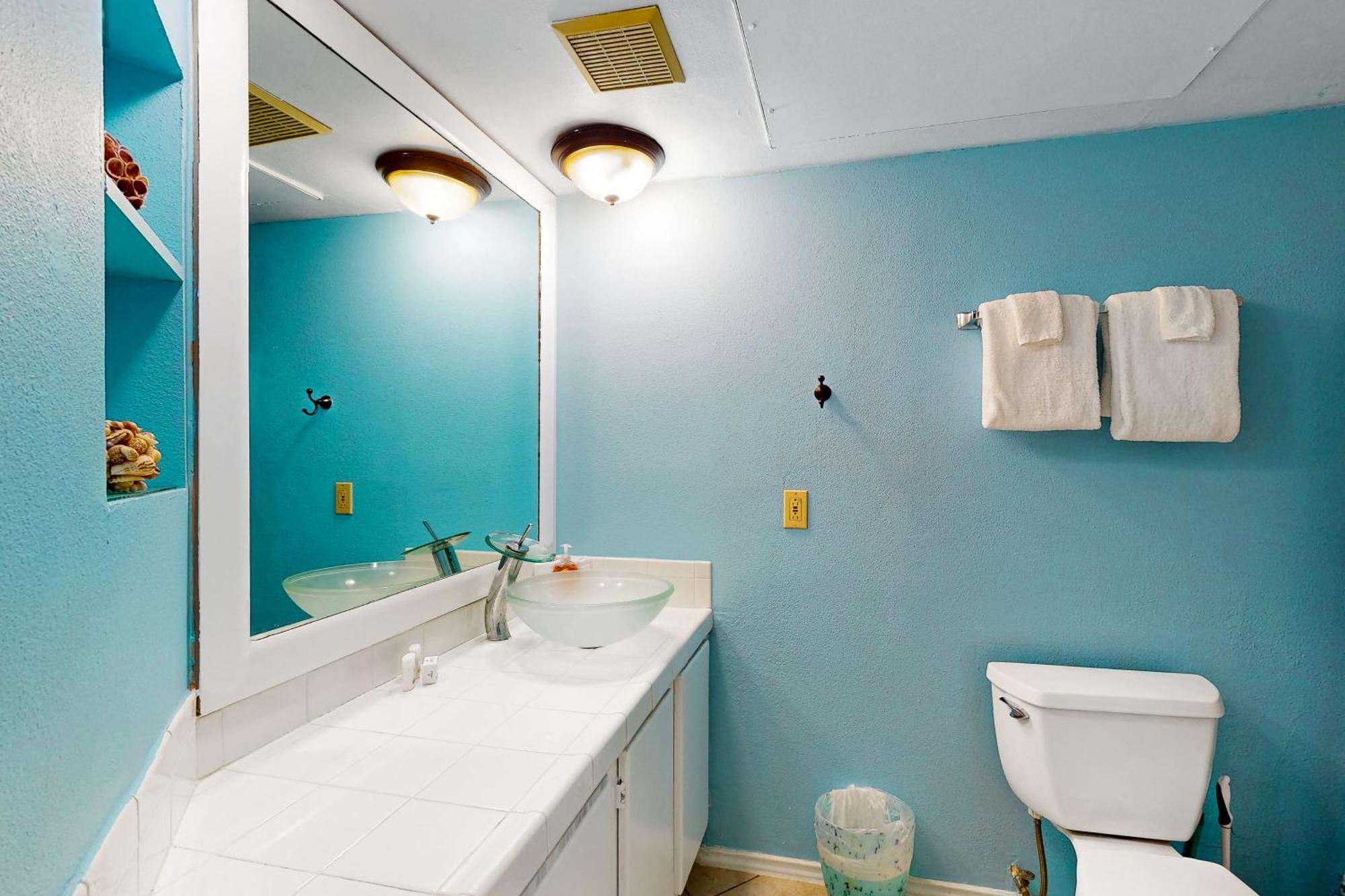 Leeward Isle 104 Apartment